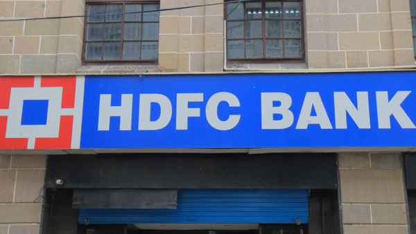 HDFC வங்கி-யின் இன்ப அதிர்ச்சி.. லாபம், வருவாய் உடன் டிவிடெண்ட் அறிவிப்பு.. முதலீட்டாளர்கள் ஹேப்பி! 