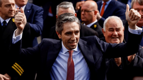 அயர்லாந்தின் பிரதமரான டாக்சி டிரைவரின் மகன்.. 16 வயதில் அரசியலில் நுழைந்து நாட்டை ஆளும் இளைஞர்! 