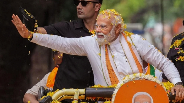 3 அரசு நிறுவன பங்குகள் விற்பனையா..? தனியார்மயமாக்கல் தலை தூக்குகிறதா..?