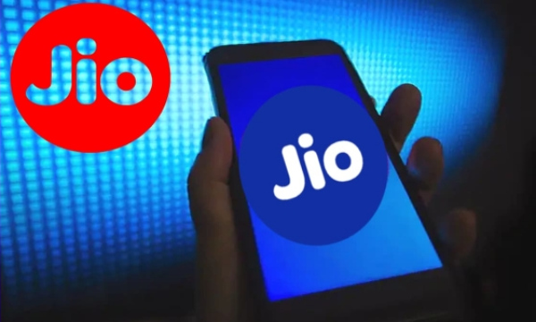 ரிலையன்ஸ் ஜியோ-வில் இப்படியொரு பிளான்-ஆ.. வாரேவா, இது ஒன்னு போதுமே..! 