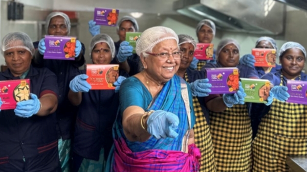 உலகளவில் சக்கைப் போடு போடும் 82 வயது பாட்டியின் பலகாரங்கள்..!