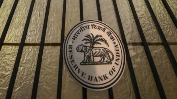 இந்தியாவுக்கு பொற்காலம்.. இனி யாராலும் அசைத்துக் கூட பார்க்க முடியாதாம்.. அடித்துச் சொல்லும் RBI..! இந்தியாவுக்கு பொற்காலம்.. இனி யாராலும் அசைத்துக் கூட பார்க்க முடியாதாம்.. அடித்துச் சொல்லும் RBI..!