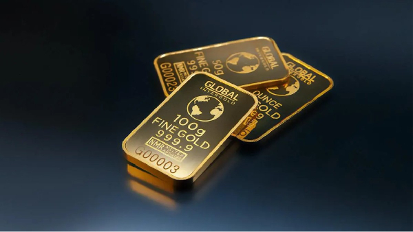  ஓடியாங்க! ஓடியாங்க! தங்கம் விலை குறைஞ்சிருக்கு.. நகை பிரியர்களுக்கு செம சான்ஸ்!