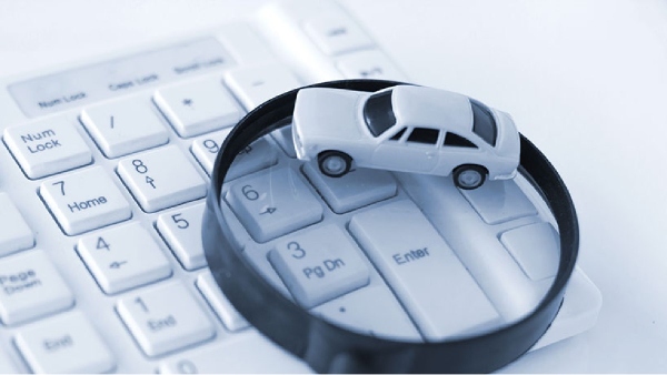 கார் இன்சூரன்ஸ் மோசடி.. இதுல கூடவா மோசடி.. தப்பிக்க இந்த 5 டிப்ஸை ஃபாலோ பண்ணுங்க!