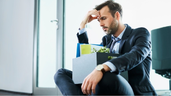 கமுக்கமாக பணிநீக்கம் செய்யும் இந்திய டெக் நிறுவனங்கள்..!! 