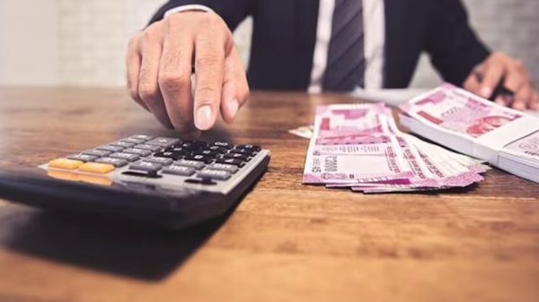  10,000 ரூபாய் முதலீட்டில் தொடங்கக்கூடிய 6 அசத்தல் தொழில்கள்.. இனி செமயா சம்பாதிக்கலாம்!