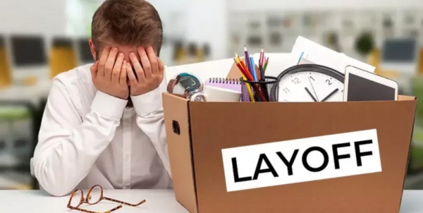 டெக் ஊழியர்களை விடாமல் துரத்தும் பூதம்.. ஓவ்வொரு நாளும் கண்ணீர் தான்..!! 