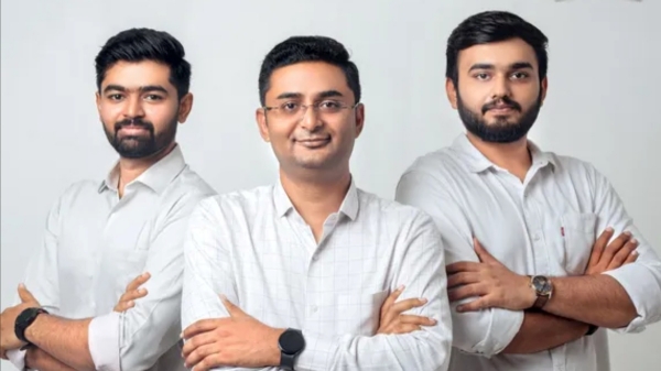 ஆடை விற்பனையில் கலக்கும் சூரத் சகோதரர்கள், 8 மாதங்களில் 9 கோடி ரூபாய் வருமானம்..! 