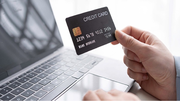 புதிதாக கிரெடிட் கார்டு வாங்கியுள்ளீர்களா? இந்த 5 விஷயத்தை கண்டிப்பா தெரிஞ்சுக்கோங்க!