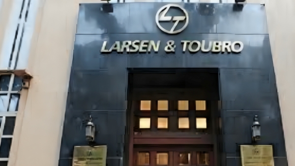 பெங்களூரில் புதிய ஆட்டோமொபைல் தொழிற்சாலை.. சென்னை உடன் போட்டியா..? 