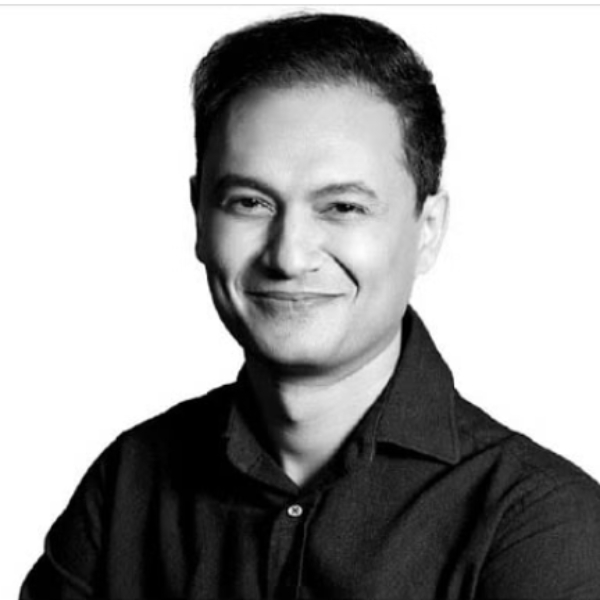 பெரிய தலையை வளைத்துபோடும் அம்பானி.. அதிர்ச்சியில் கூகுள் சுந்தர் பிச்சை..! 