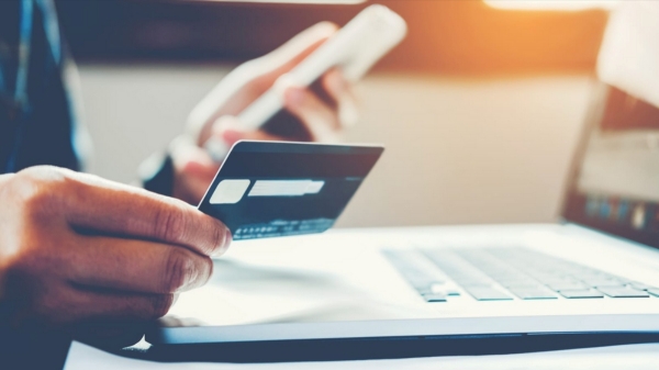  கிரெடிட் கார்ட் பெறுபவர்கள் மறந்தும் இந்த 7 விஷயத்தை கெஞ்சுடாதீங்க.. இல்லன்னா பிரச்சனை!