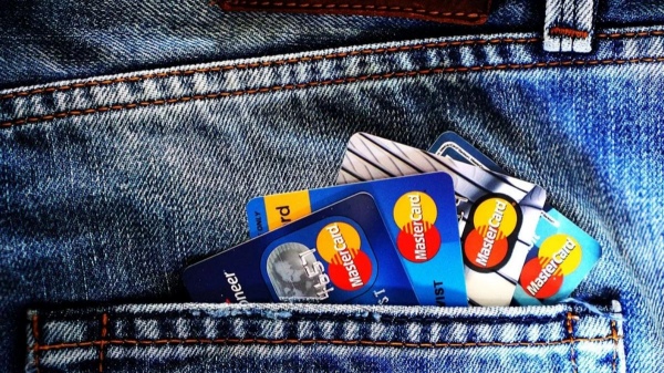 கிரெடிட் கார்டுக்கு புது ரூல்ஸ்.. 3 வங்கிகளின் வாடிக்கையாளர்களுக்கு முக்கிய அப்டேட்!