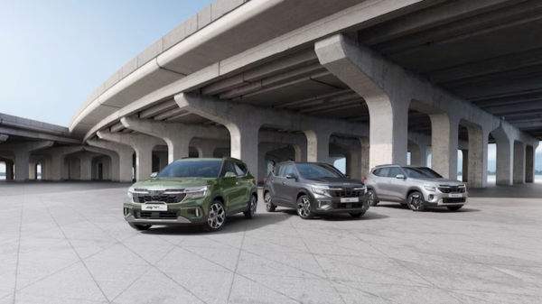 5 ஆண்டுகளில் 5,00,000 யூனிட் விற்பனை.. கார் உலகின் ராஜா.. மத்த கார்லாம் இவங்க கிட்ட கூட வர முடியாது!