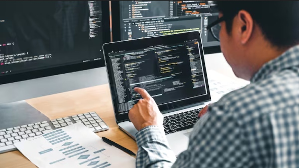 என்ன? இந்த ஐடி வேலைகளுக்கு எல்லாம் கோடிங் தேவையில்லையா? 