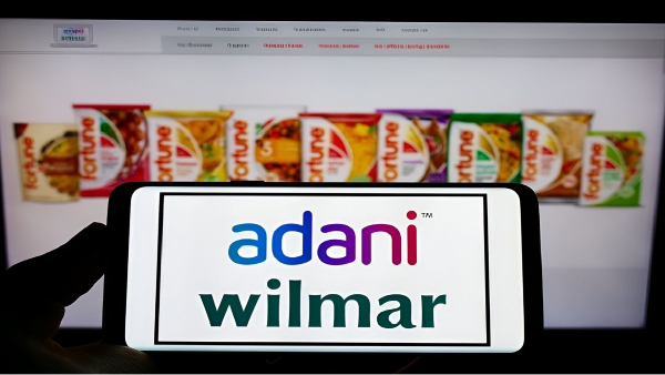 பங்குகளை விற்கும் அதானி.. முதலீட்டாளர்களே உஷார்..! 