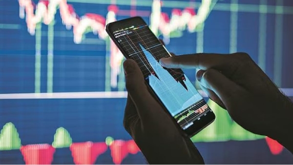  FOMC முன்னதாக சாதனை உச்சத்தை எட்டிய பங்குச் சந்தை.. வங்கி பங்குகள் டாப் லீட்..!!