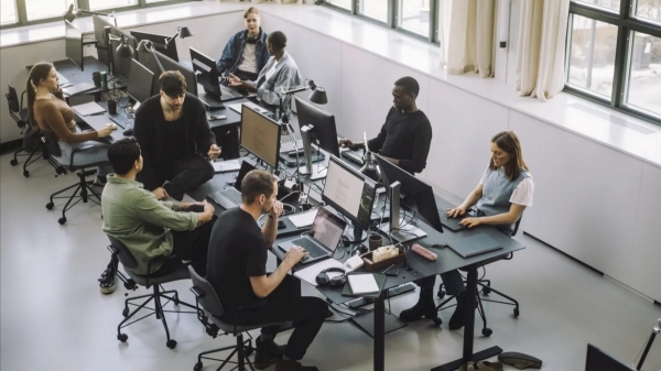  அலுவலகத்துக்கு லேட்டா வந்து சீக்கிரமா வீட்டுக்கு கிளம்பும் ஊழியர்கள்.. இது தான் இப்போ டிரெண்டாம்!!