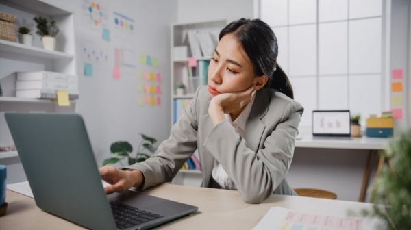 26 வயது பெண்ணின் உயிரை பறித்த வேலை.. இந்த அறிகுறிகள் இருந்தா உடனே வேலையை விடுவது நல்லது!