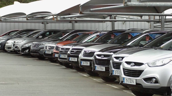 கார் விலையை ரூ.2.05 லட்சம் வரை குறைத்த டாடா... இந்த மாடல்களின் விலை இப்போ எவ்வளவு தெரியுமா? 