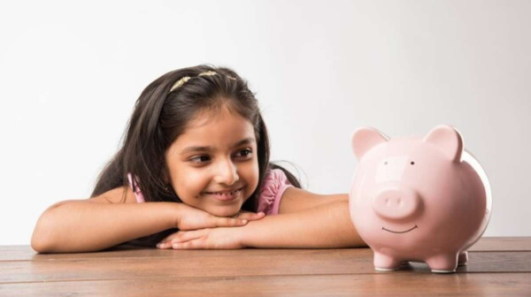 என்.பி.எஸ் வாத்சல்யா vs குழந்தைகளுக்கான மியூச்சுவல் ஃபண்ட்ஸ்.. இதில் எது முதலீட்டுக்கு சிறந்தது?