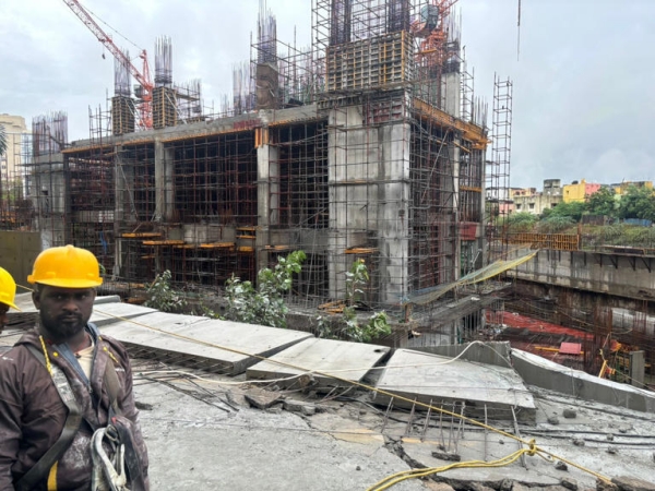 சென்னை மழைக்கு பின்.. அமைந்தகரை குடியிருப்புவாசிகள் அச்சம்.. ஐஐடி நிபுணர்கள் ஆய்வு..!