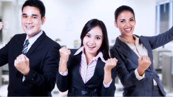  Fresher-களை தேடி தேடி வேலைக்கு எடுக்கும் IT நிறுவனங்கள்…ரெஸ்யூமோட ரெடியா இருங்க..!