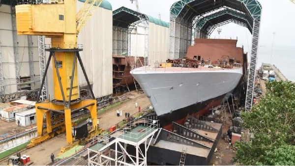 ஒரே வருடத்தில் 120% லாபம்..  முதல் பங்கு பிரிப்புக்கு ஒப்புதல் அளிக்கும் மசாகன் டாக் ஷிப்பில்டர்ஸ்.!