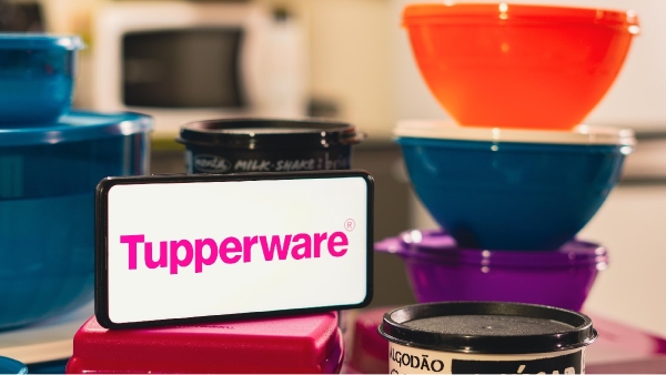 இந்த நிறுவனத்துக்கு இப்படி ஒரு நிலைமையா? திவாலான டப்பர்வேர் நிறுவனம் விற்பனை!! 