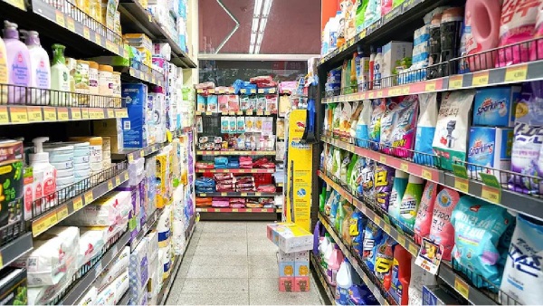 விட்றாதடா தம்பி.. தீபாவளி ரொம்ப முக்கியம்.. பணத்தை அள்ளிவீசும் கார்ப்பரேட் நிறுவனங்கள்..!! 