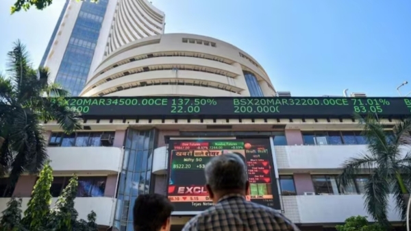 படுமோசமடைந்த பங்குச் சந்தை இன்று ஆதாயமடையுமா? மாதத்தின் முதல் நாள் பங்குச் சந்தை எப்படி இருக்கும்..?