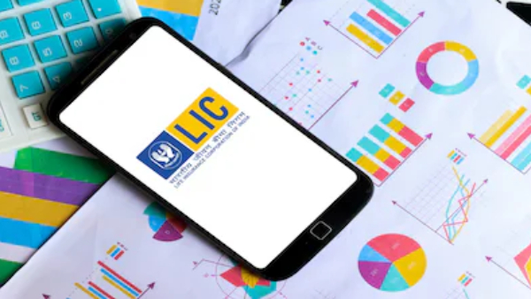  2 பங்குகளில் முதலீடுகளை அதிகரித்த எல்ஐசி.. இந்த பங்குகள் உங்ககிட்டையும் இருக்கா? செக் பண்ணுங்க..!!