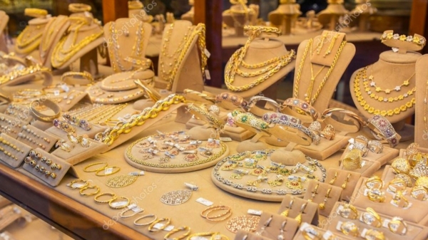 Gold Rate: இன்று ரூ.800 உயர்ந்து ஷாக் கொடுத்த தங்கம்.. அய்யய்யோ! சென்னை, கோவை, மதுரையில் என்ன விலை? 