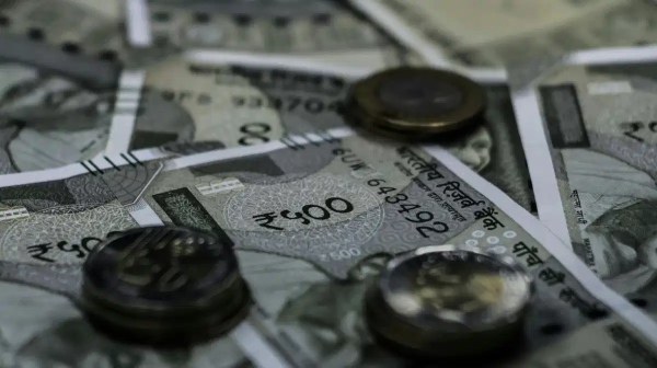 வருசத்துக்கு 25 லட்சம் ரூபாய் சம்பாதித்தாலும் பத்தாது.. எக்ஸ் தளத்தில் புயலை கிளப்பிய பதிவு..!