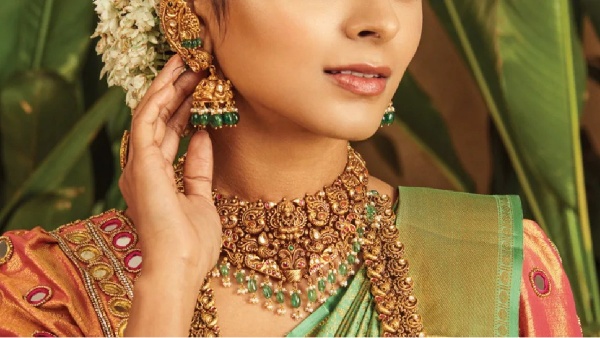  தங்கம் விலை சவரனுக்கு 120 ரூபாய் சரிவு.. 1 கிராம் தங்கம் ரூ.7,355-க்கு விற்பனை!