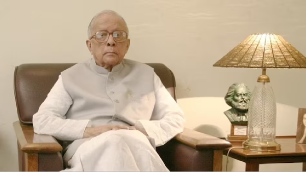 29 ஆண்டுகளுக்கு முன் இந்தியாவில் மொபைலில் பேசிய முதல் நபர்.. 1 நிமிட அழைப்புக்கு ரூ.8-16 கட்டணம்..!!