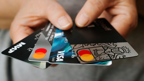  வெறும் 45 நாட்கள் ஏடிஎம் கார்டு யூஸ் பண்ணா போதும்.. ரூ.10 லட்சம் வரையிலான இன்சூரன்ஸ் கிடைக்கும்!