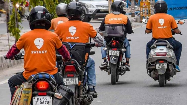  ஸ்விக்கி இன்ஸ்டாமார்ட்டில் அதிகம் ஆர்டர் செய்யப்பட்ட பொருட்கள் எது தெரியுமா? இதையா வாங்கிருக்காங்க?