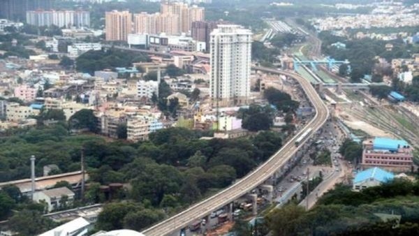 பெங்களூர் அப்பார்ட்மெண்ட் ஓனர் சேட்டை.. ரூ.5 லட்சம் டெபாசிட் வேணும்.. ஆடிப்போன பெண்..!!