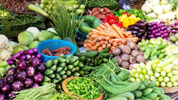  கோயம்பேடு சந்தையில் காய்கறிகளின் விலை கிடுகிடு.. சென்னை மக்கள் அதிர்ச்சி!