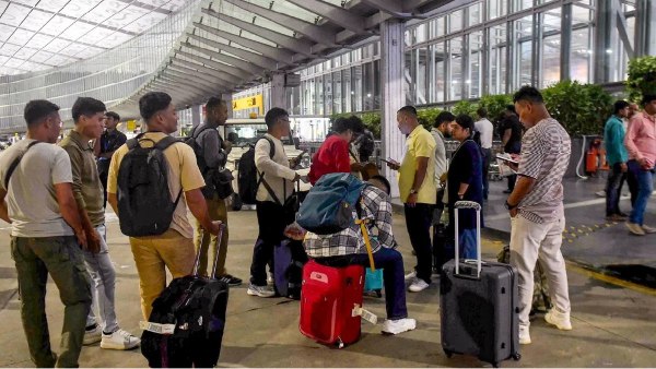 விமானத்தில் செல்லும் எவ்வளவு ரொக்க பணத்தை எடுத்துச் செல்லலாம்..? 