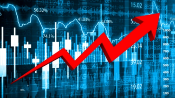 பங்குச்சந்தை சரிவிலும் 5% வளர்ச்சி அடைந்த பங்கு.. மூன்று நாட்களில் 15% உயர்ந்ததன் பின்னணி? பங்குச்சந்தை சரிவிலும் 5% வளர்ச்சி அடைந்த பங்கு.. மூன்று நாட்களில் 15% உயர்ந்ததன் பின்னணி?