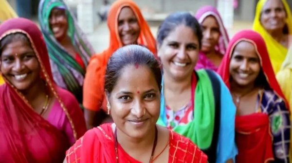  சாதனை படைத்த பெண்கள்.. மகிளா சம்மன் சேமிப்பு திட்டத்தில் 43 லட்சம் கணக்குகள் ஓபன்..!!