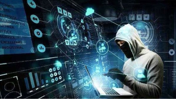  புதிய ஃபோனை வீட்டிற்கு அனுப்பிய கும்பல்.. தெரியாமல் பயன்படுத்திய நபர்! ரூ.2.8 கோடியை இழந்த சோகம்!