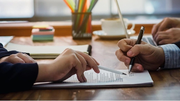  தனிநபர் ஜாமின் கையெழுத்து போடலாமா? தப்பி தவறி இந்த ஒரு தவறை மட்டும் செஞ்சிடாதீங்க!