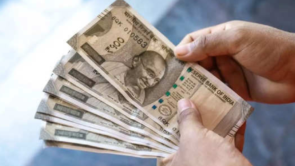 சம்பள உயர்வில் செக்.. மக்களே தேவையற்ற செலவுகளை குறைச்சிடுங்க.. நிபுணர்கள் எச்சரிக்கை