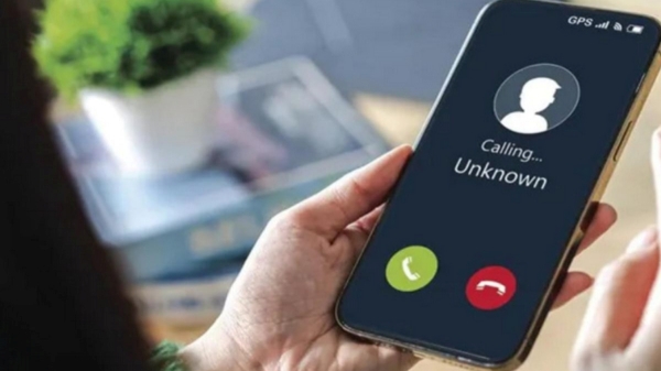  மோசடி அழைப்புகள் வருகிறதா? மொபைல் தொலைந்து விட்டதா? வந்துவிட்டது Sanchar Saathi! இனி கவலை இல்லை!  