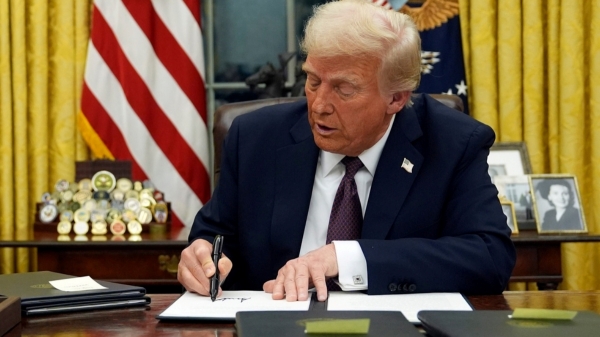 100 சதவீத வரி விதிப்பேன்.. இந்தியா, சீனா-வை மிரட்டும் டொனால்ட் டிரம்ப்..!! 