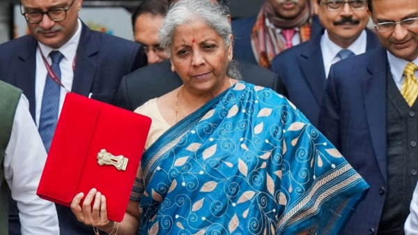 நிர்மலா சீதாராமன் சொன்ன குட்நியூஸ்.. பொருளாதாரம் வேகமான வளர்ச்சி அடையபோகுது..!!