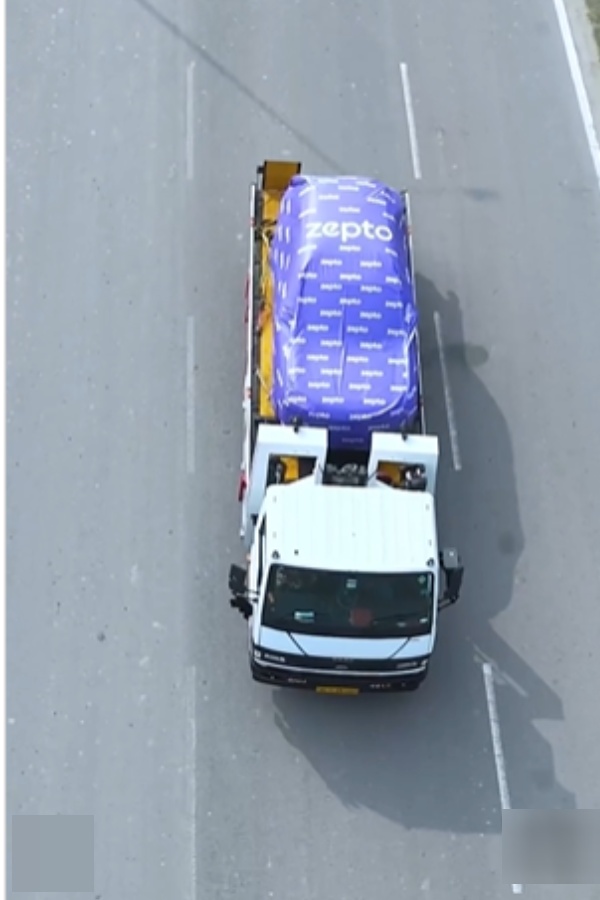 வேற லெவல்.. புது Skoda Kylaq.. 10 நிமிடத்தில் ஹோம் டெலிவரி செய்யும் Zepto..! 